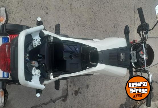 Motos - Honda Navi 2024 Nafta 2700Km - En Venta