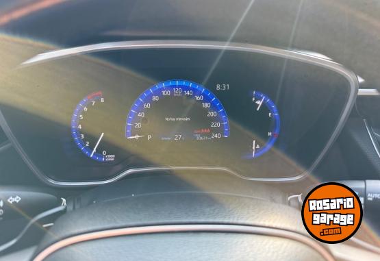 Autos - Toyota 2021 SEG 2021 Nafta 83600Km - En Venta