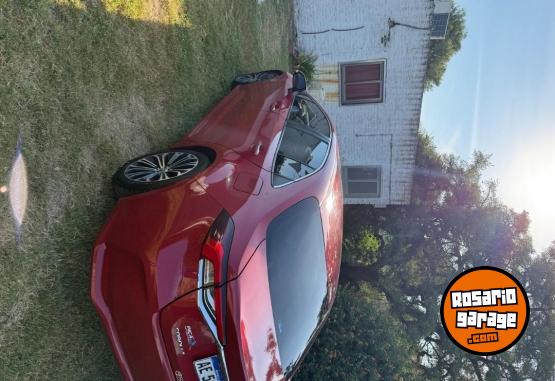 Autos - Toyota 2021 SEG 2021 Nafta 83600Km - En Venta