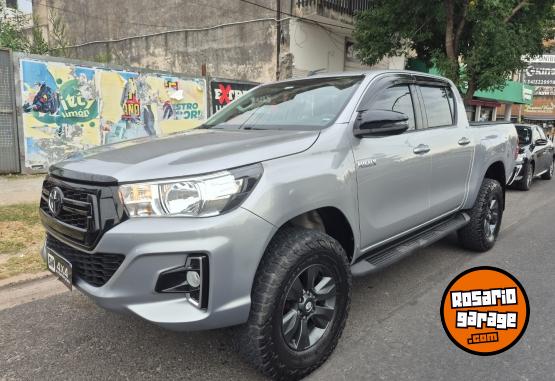 Camionetas - Toyota HILUX SRV 4X4 AT 2019 Diesel 96000Km - En Venta
