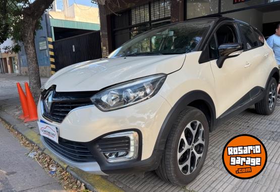 Autos - Renault Captur 2018 Nafta 90000Km - En Venta