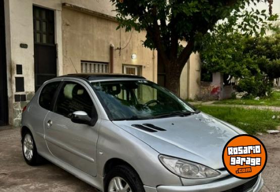 Autos - Peugeot 206 2007 Nafta 160000Km - En Venta
