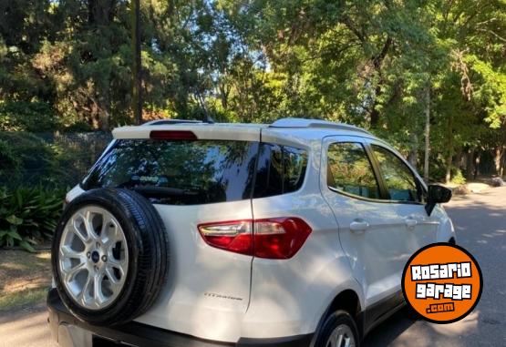 Autos - Ford Eco Sport Titanium 2018 Nafta 140000Km - En Venta