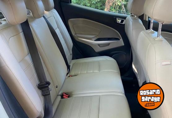 Autos - Ford Eco Sport Titanium 2018 Nafta 140000Km - En Venta