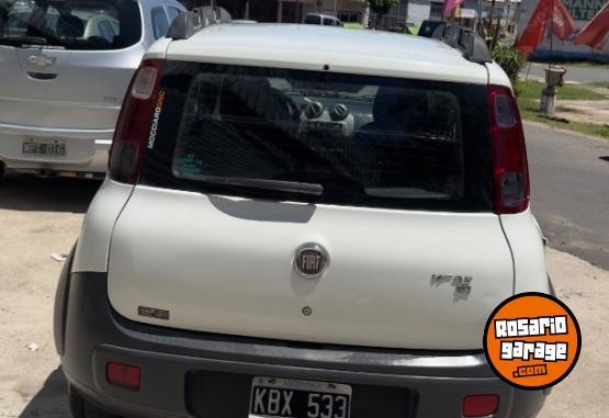 Autos - Fiat Uno 2011 GNC 130000Km - En Venta