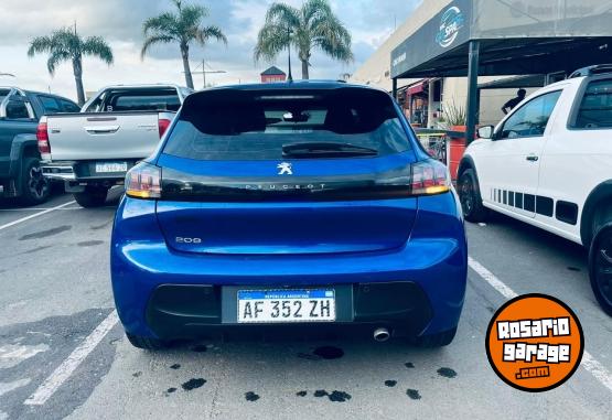 Autos - Peugeot 208 2022 Nafta 39000Km - En Venta