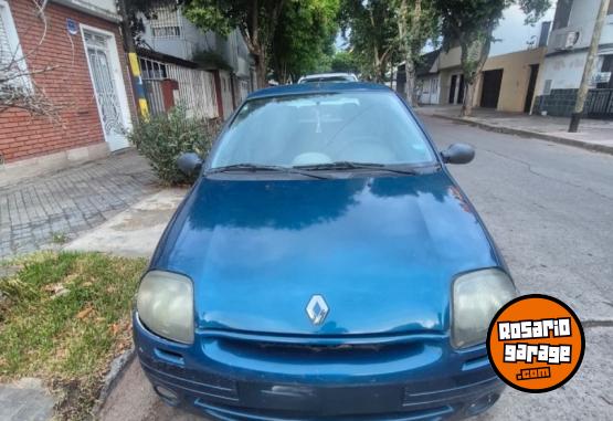 Autos - Renault Clio 2000 Nafta 115000Km - En Venta