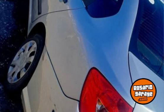 Autos - Renault Symbol 2009 GNC 250000Km - En Venta