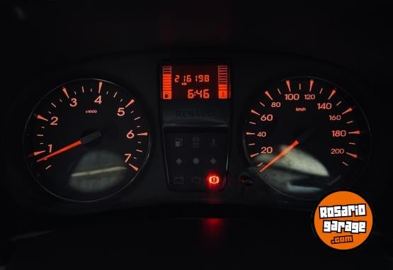 Autos - Renault Clio 2011 Nafta 216000Km - En Venta