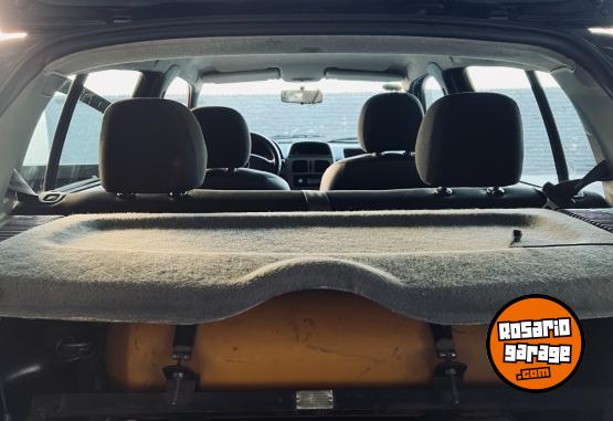 Autos - Renault Clio 2011 Nafta 216000Km - En Venta