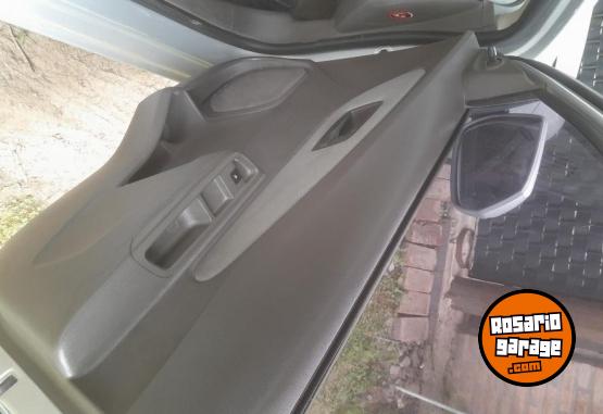 Autos - Chevrolet Cobalt 2014 GNC 159000Km - En Venta