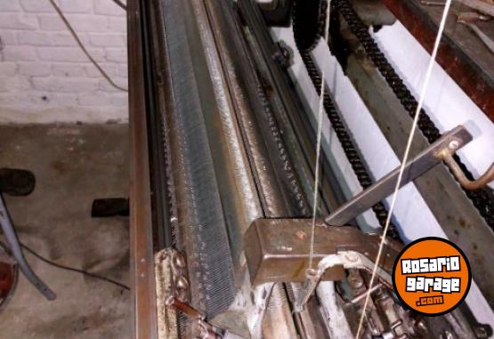 Otros - M�quina de tejer industrial motorizada - En Venta