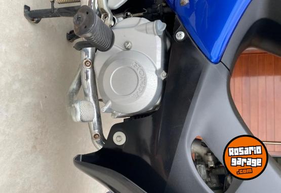 Motos - Honda Biz 2008 Nafta 7400Km - En Venta