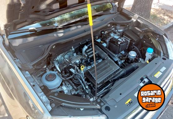 Camionetas - Volkswagen TAOS Highline 2022 Nafta 30000Km - En Venta