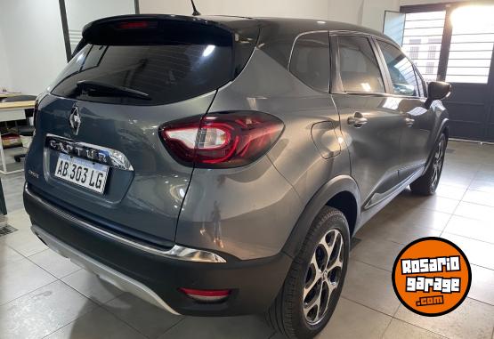 Camionetas - Renault Captur 2017 Nafta 90000Km - En Venta