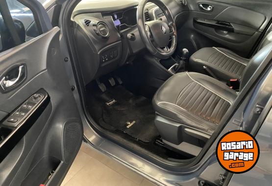 Camionetas - Renault Captur 2017 Nafta 90000Km - En Venta
