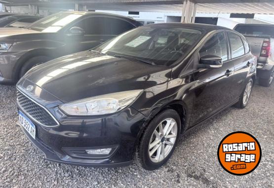 Autos - Ford FOCUS 5P 1.6L N S 2017 Nafta 77000Km - En Venta