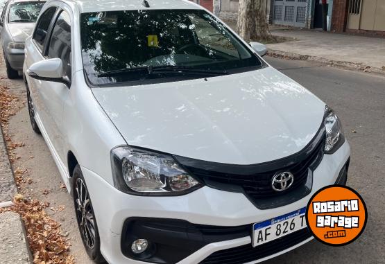 Autos - Toyota Etios 2023 Nafta 28145Km - En Venta