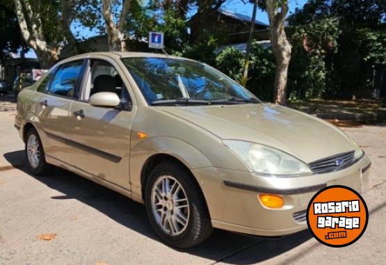 Autos - Ford Focus Guia sedan 1999 Diesel 132200Km - En Venta