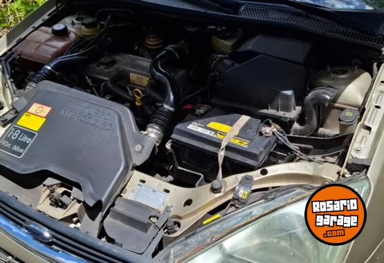 Autos - Ford Focus Guia sedan 1999 Diesel 132200Km - En Venta