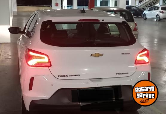 Autos - Chevrolet Onix 1.0 Premier turbo 2020 Nafta 90000Km - En Venta