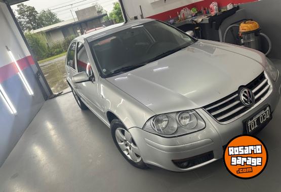 Autos - Volkswagen Bora 2010 Diesel 167000Km - En Venta