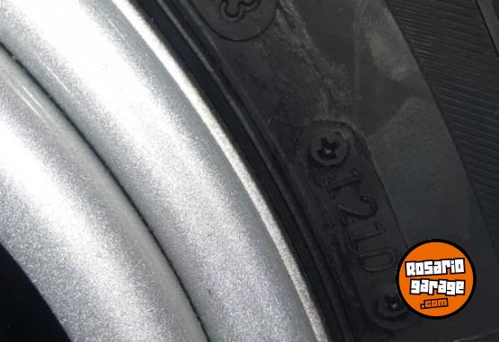 Accesorios para Autos - Cubiertas (Sin Rodar)Bridgestone 265/70/16 - En Venta
