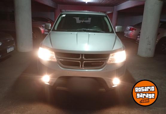 Camionetas - Dodge Journey 2013 Nafta 253000Km - En Venta