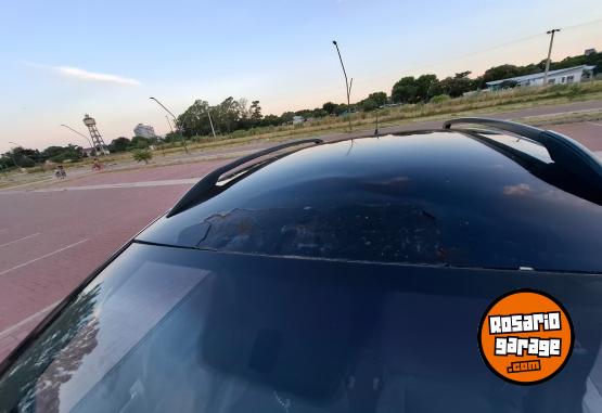 Autos - Volkswagen Suran hight line 2009 Nafta 190000Km - En Venta