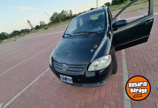 Autos - Volkswagen Suran hight line 2009 Nafta 190000Km - En Venta