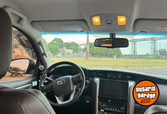 Camionetas - Toyota Sw4 srx 2016 Diesel 140000Km - En Venta