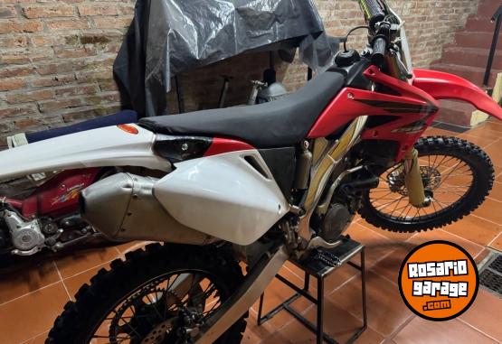 Motos - Honda Crf 2004 Nafta 300000Km - En Venta