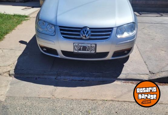 Autos - Volkswagen Bora 2014 Nafta 90000Km - En Venta