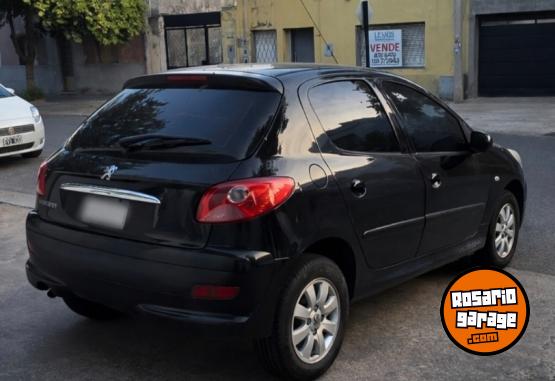 Autos - Peugeot 207 2009 Diesel 130000Km - En Venta