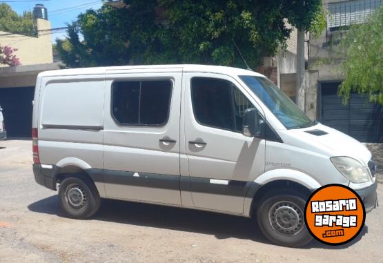 Utilitarios - Mercedes Benz Sprinter 411 cdi 2013 Diesel 270000Km - En Venta