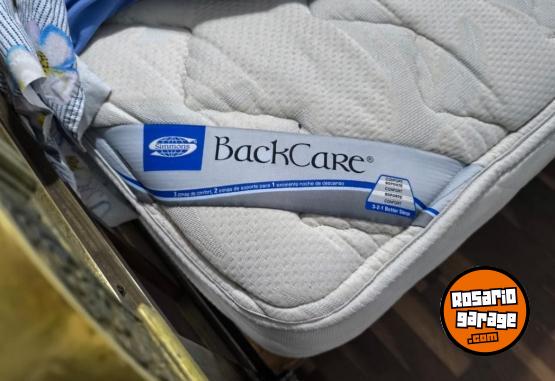 Hogar - Vendo Cama de Bronce con Colch�n Simmons - En Venta