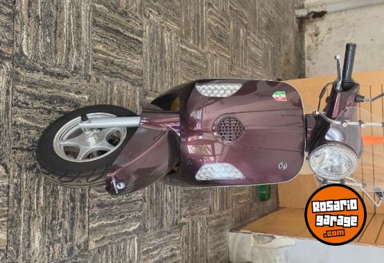 Motos - Motomel 150 2023 Nafta 3000Km - En Venta