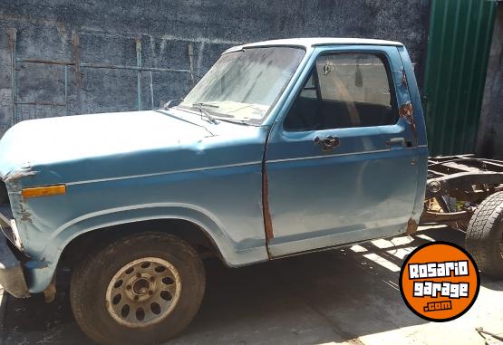 Camionetas - Ford F100 1985 Diesel 111111Km - En Venta