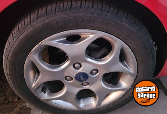 Autos - Ford Fiesta 2013 Nafta 180000Km - En Venta