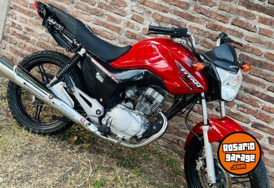 Motos - Honda 150 2016 Nafta 50000Km - En Venta
