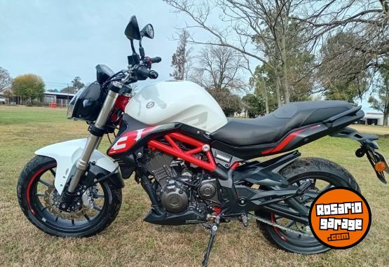 Motos - Benelli 302S 2023 Nafta 2150Km - En Venta