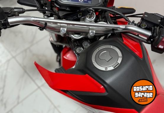 Motos - Honda Tornado xr 300 2025 Nafta 170Km - En Venta