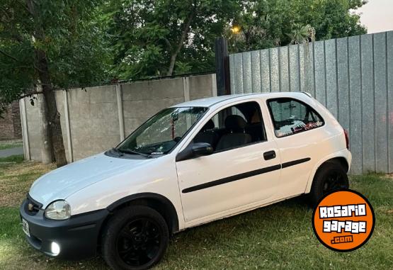 Autos - Chevrolet Corsa 1.6 2004 Nafta 210000Km - En Venta