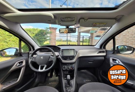 Autos - Peugeot 208. ALLURE 2016 GNC 111111Km - En Venta