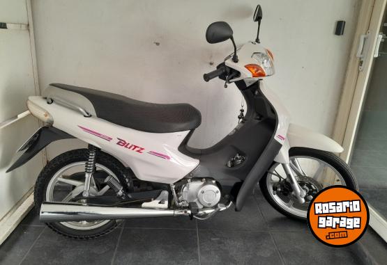 Motos - Motomel Blitz 110 full 2024 Nafta 7000Km - En Venta