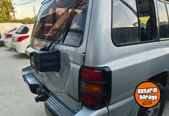 Camionetas - Mitsubishi Montero Pajero V6 4x4 7 2000 GNC  - En Venta