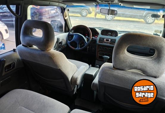 Camionetas - Mitsubishi Montero Pajero V6 4x4 7 2000 GNC  - En Venta