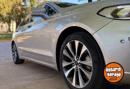 Autos - Ford Mondeo 2019 Nafta 108000Km - En Venta