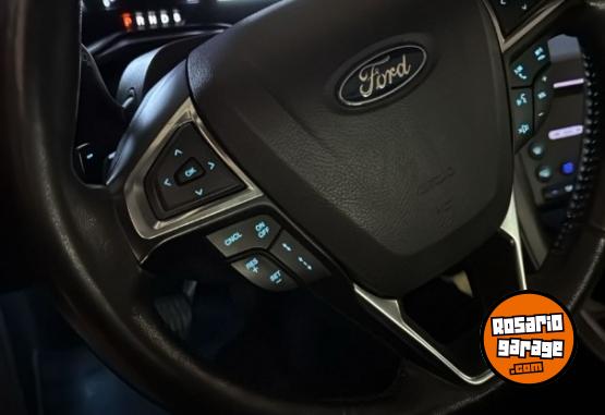 Autos - Ford Mondeo 2019 Nafta 108000Km - En Venta