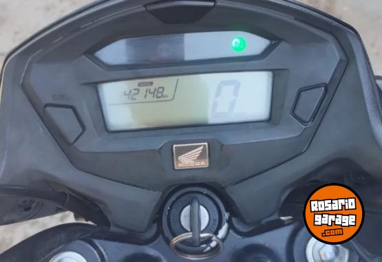 Motos - Honda Tit�n cg 150 2021 Nafta 42148Km - En Venta